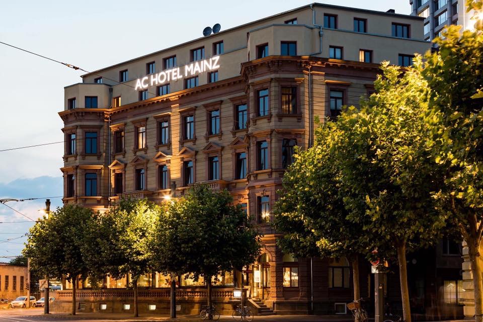 Buitenkant AC hotel Mainz by Marriott